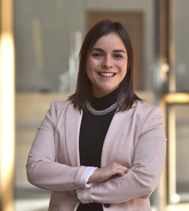 Carmen Gloria Zúñiga, docente planta ordinaria