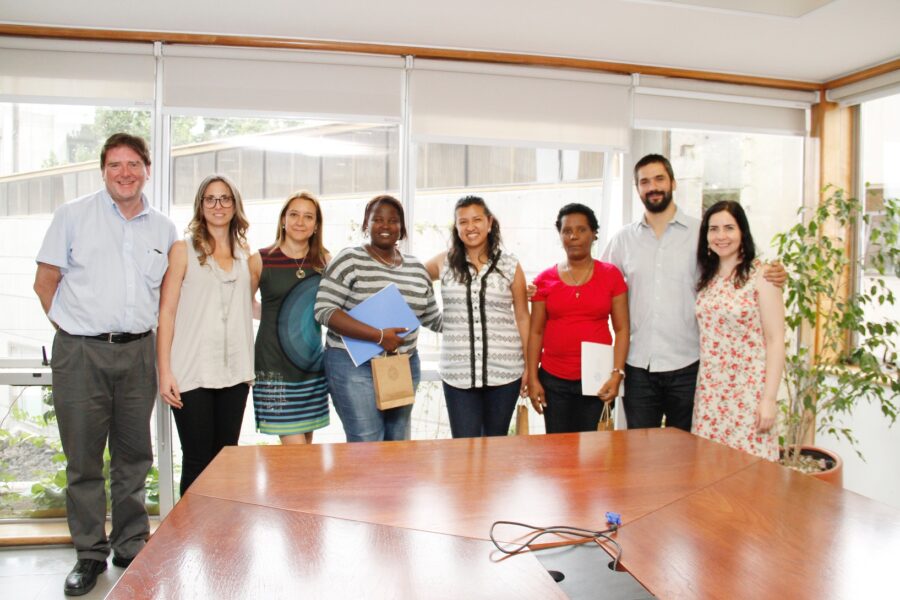 Delegación docente de Haití se capacita en Facultad de Educación de la UC